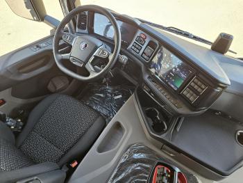 Scania G460 8x4*4 XT / PALFINGER EPSILON Q200 KRAAN + HAAKARM